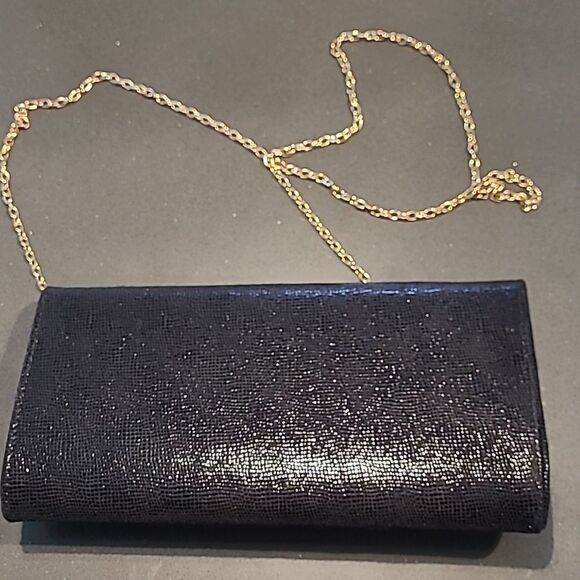 Magnetic closure snap black evening purse, removable gold toned shoulder strap - Picture 2 of 7